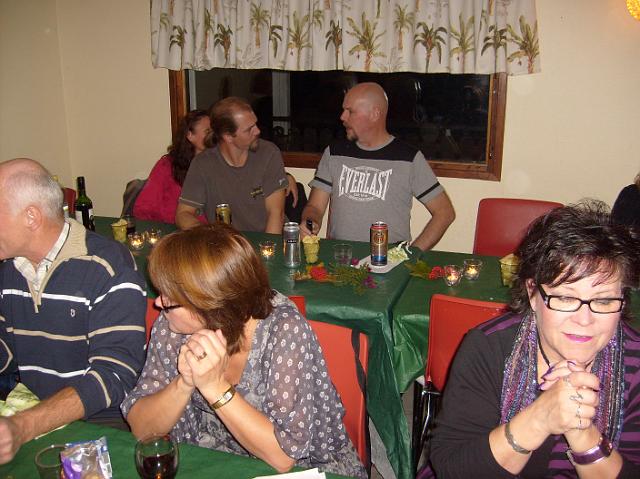 052.jpg