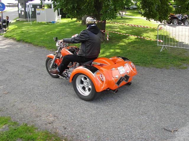 CB021.JPG