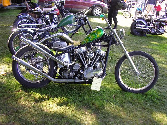 CB041.JPG