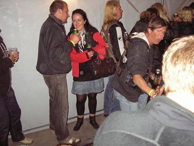CB076.JPG