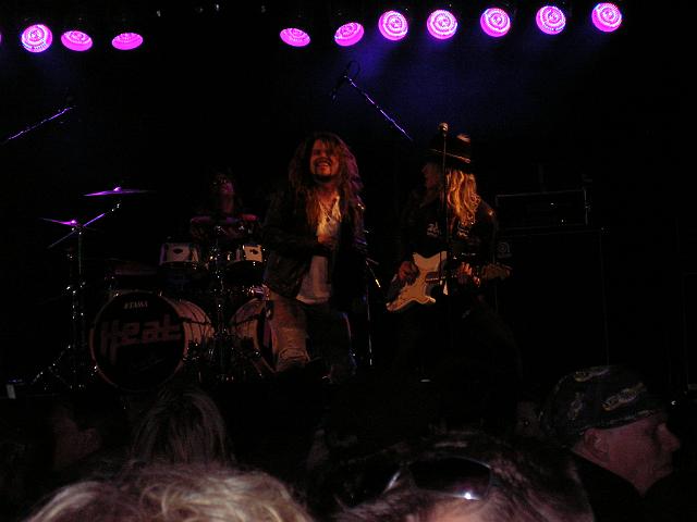 CB086.JPG